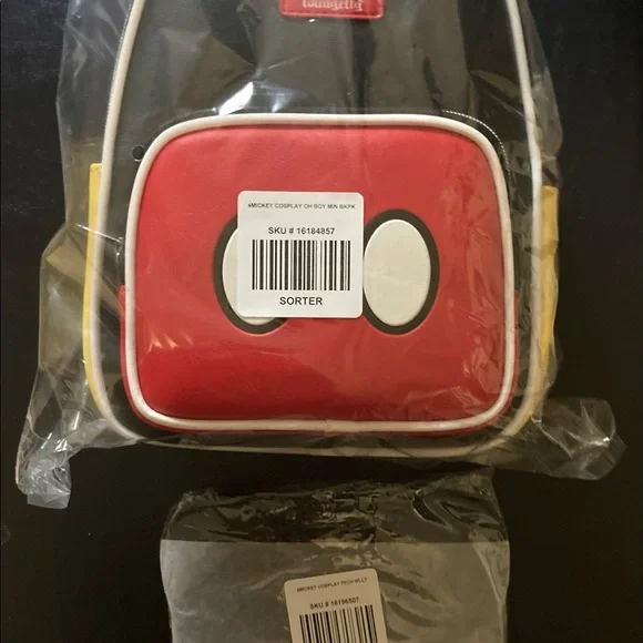 Loungefly Mickey Mouse cosplay Mini backpack and wallet - Picture 6 of 6